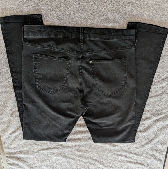 Vintage 2000's, H&M, skinny, black jeans. - Picture 8 of 8